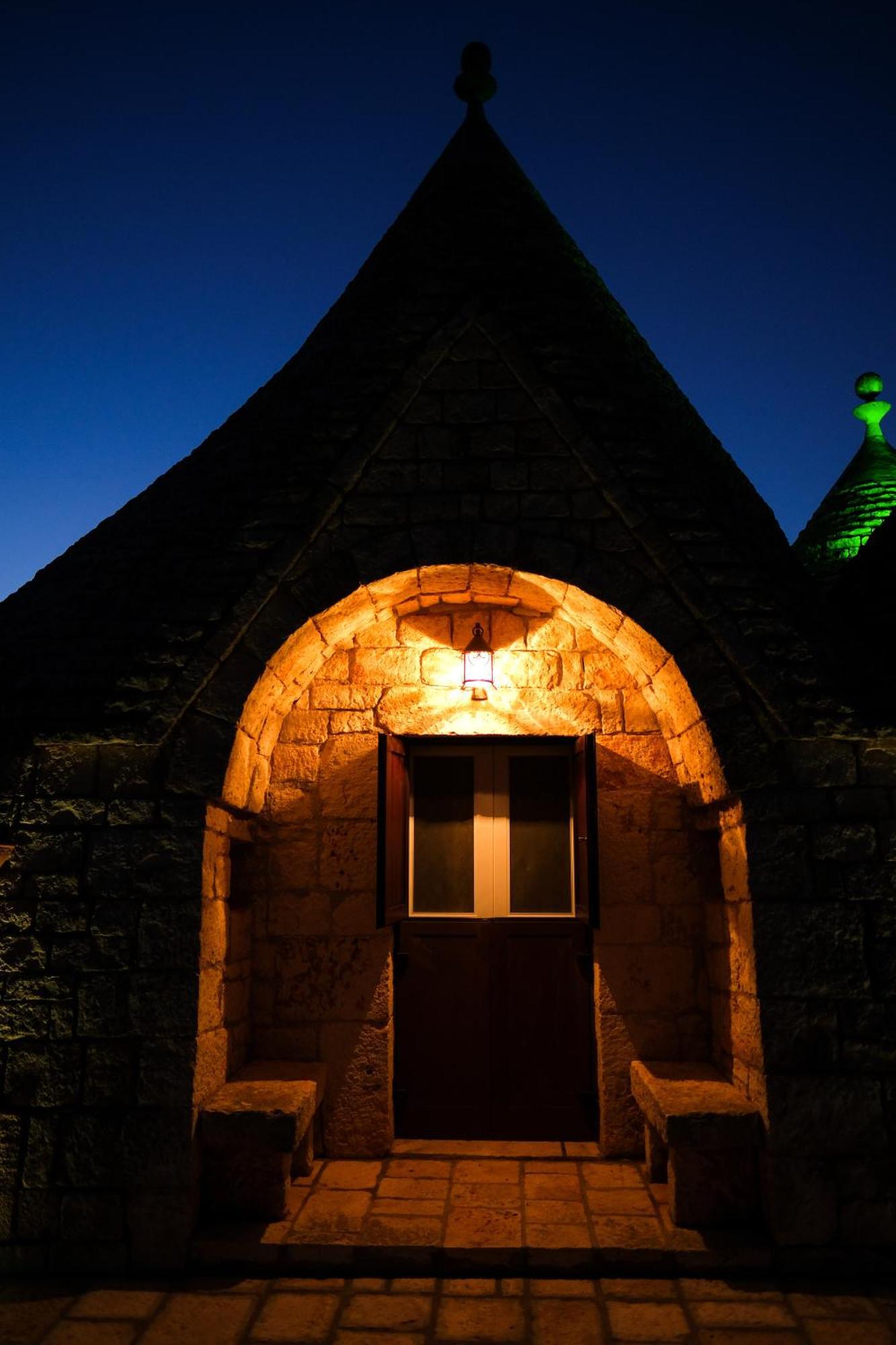 Trullo Elvira & Luigi Villa Monopoli Exterior photo